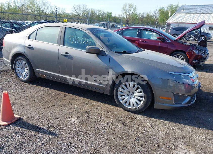 2010 Ford Fusion HYBRID (VIN 3FADP0L30AR376210) main photo