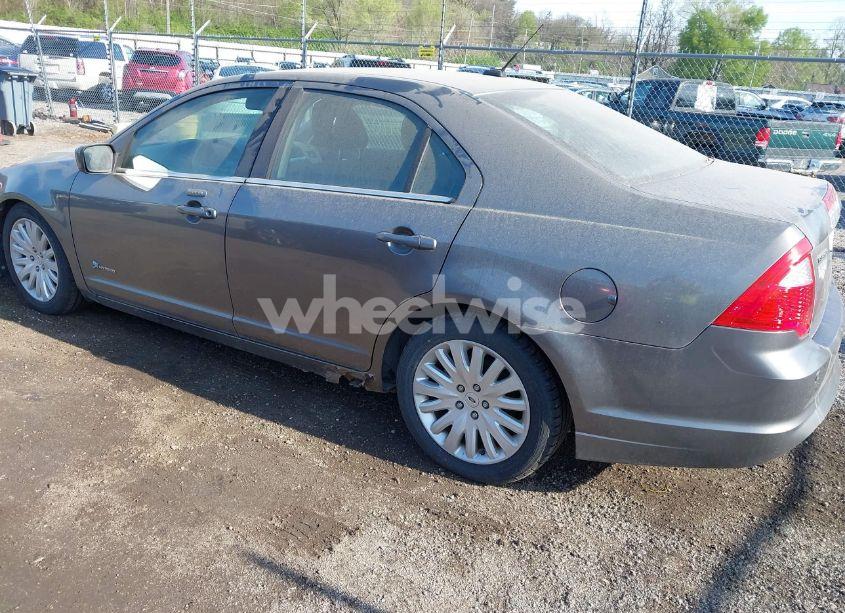 Photo 3 of 2010 Ford Fusion HYBRID (VIN 3FADP0L30AR376210)