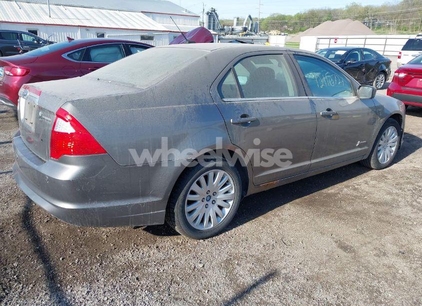 Photo 4 of 2010 Ford Fusion HYBRID (VIN 3FADP0L30AR376210)
