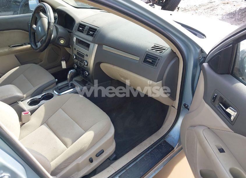 Photo 5 of 2011 Ford Fusion HYBRID (VIN 3FADP0L30BR123857)