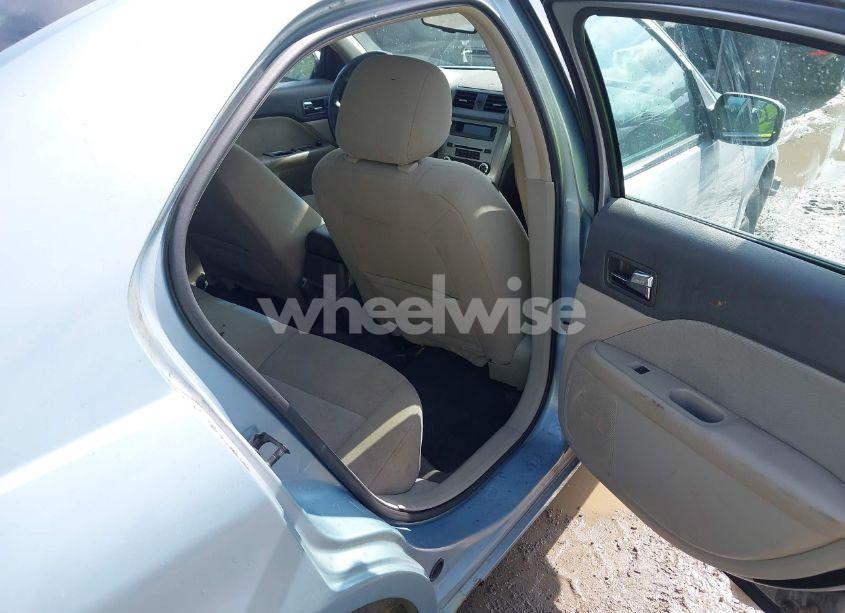 Photo 8 of 2011 Ford Fusion HYBRID (VIN 3FADP0L30BR123857)