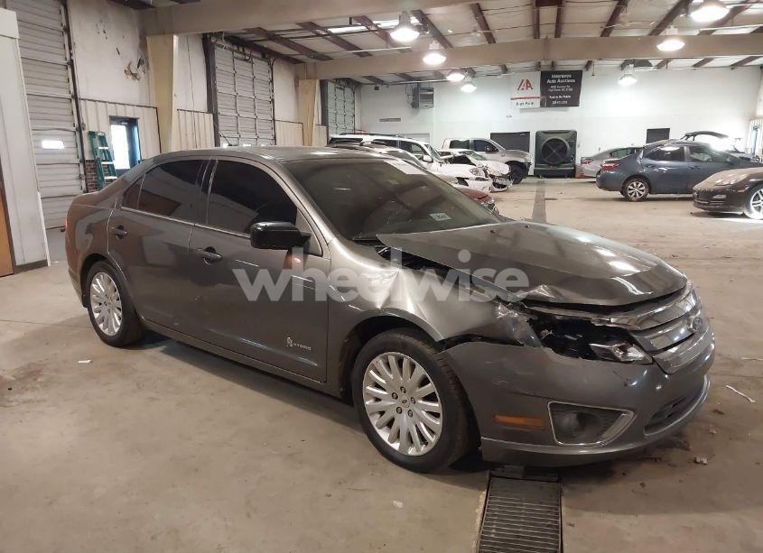 2011 Ford Fusion HYBRID (VIN 3FADP0L30BR182567) main photo