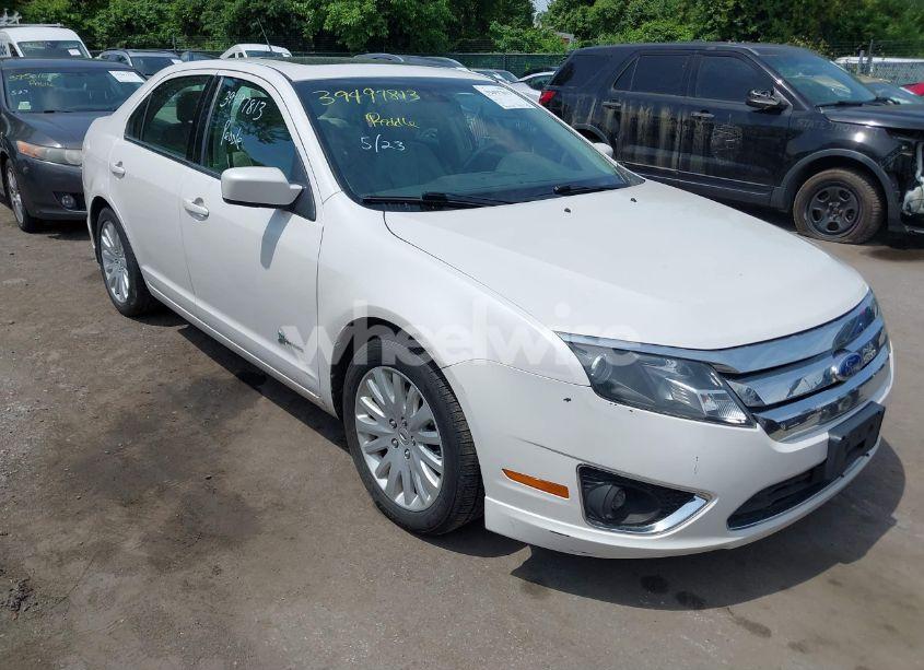 2011 Ford Fusion HYBRID (VIN 3FADP0L30BR255243) main photo