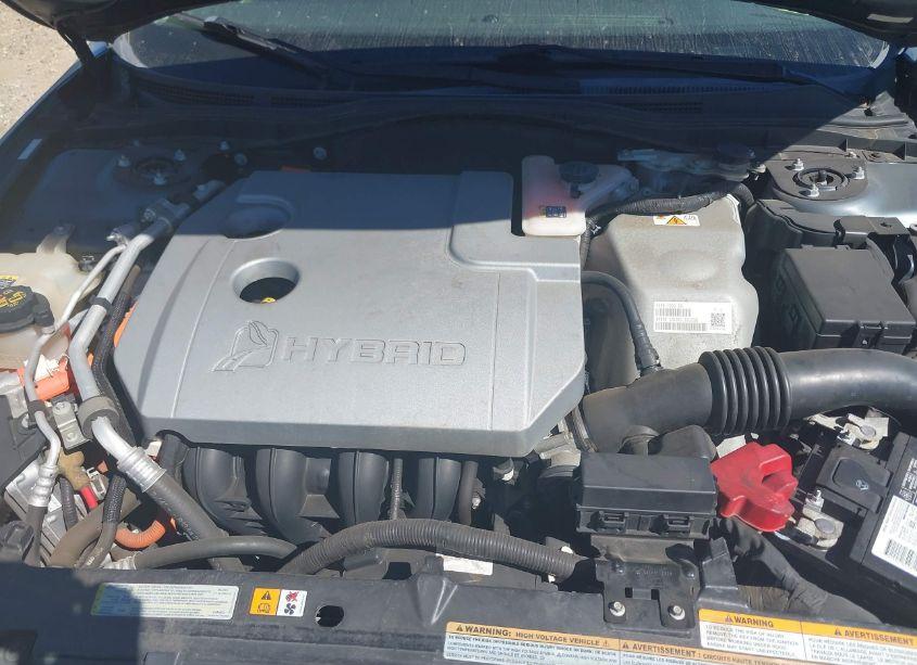 Photo 10 of 2012 Ford Fusion HYBRID (VIN 3FADP0L30CR242221)