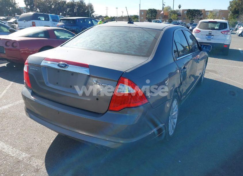 Photo 4 of 2010 Ford Fusion HYBRID (VIN 3FADP0L31AR172323)