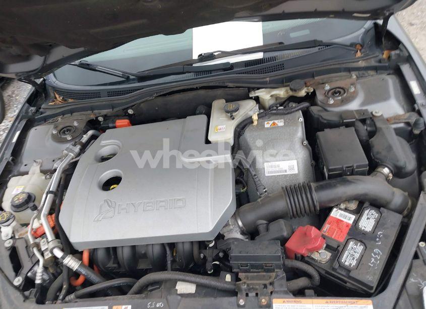 Photo 10 of 2010 Ford Fusion HYBRID (VIN 3FADP0L31AR326917)