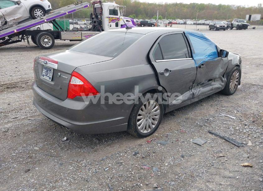 Photo 4 of 2010 Ford Fusion HYBRID (VIN 3FADP0L31AR326917)