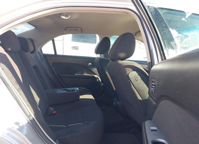 Photo 8 of 2010 Ford Fusion HYBRID (VIN 3FADP0L31AR347511)