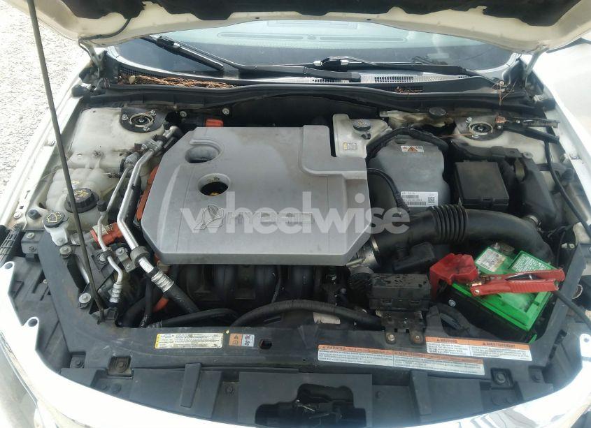 Photo 10 of 2010 Ford Fusion HYBRID (VIN 3FADP0L31AR387443)