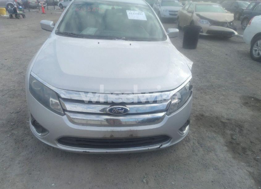 Photo 12 of 2011 Ford Fusion HYBRID (VIN 3FADP0L31BR116447)