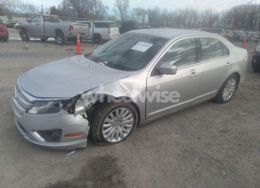 Photo 2 of 2011 Ford Fusion HYBRID (VIN 3FADP0L31BR116447)