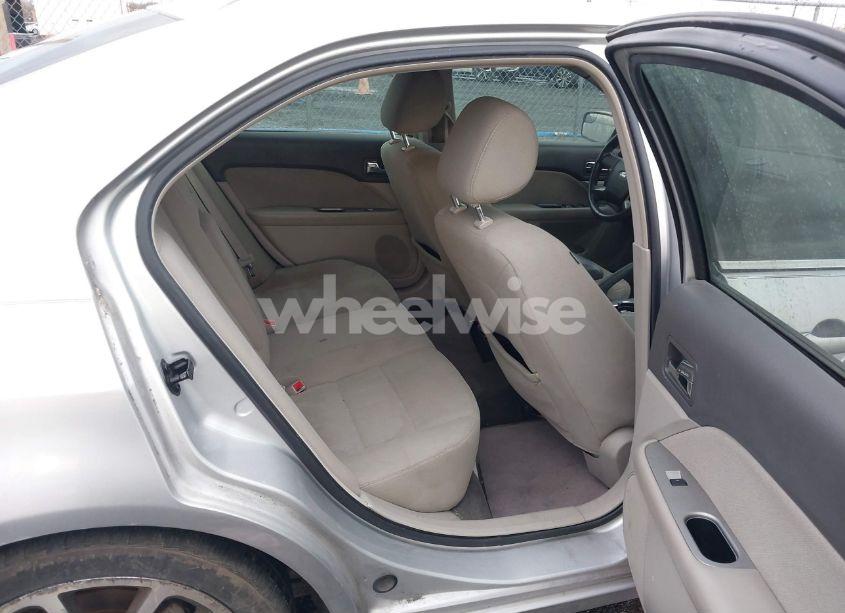 Photo 8 of 2011 Ford Fusion HYBRID (VIN 3FADP0L31BR253288)