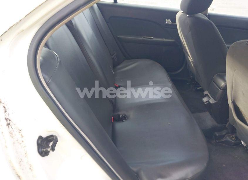 Photo 8 of 2012 Ford Fusion HYBRID (VIN 3FADP0L31CR380494)