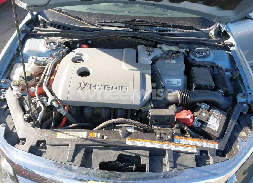 Photo 10 of 2010 Ford Fusion HYBRID (VIN 3FADP0L32AR277842)