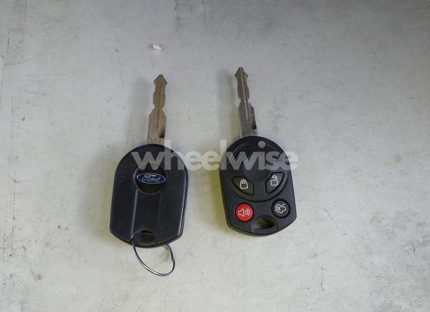 Photo 11 of 2010 Ford Fusion HYBRID (VIN 3FADP0L32AR277842)