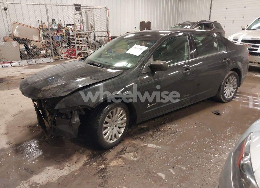 Photo 2 of 2011 Ford Fusion HYBRID (VIN 3FADP0L32BR124136)