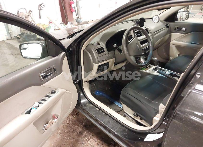 Photo 5 of 2011 Ford Fusion HYBRID (VIN 3FADP0L32BR124136)