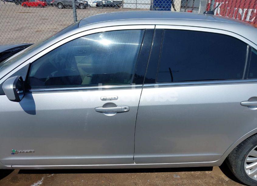 Photo 14 of 2011 Ford Fusion HYBRID (VIN 3FADP0L32BR345235)