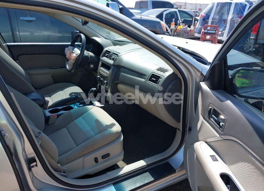 Photo 5 of 2011 Ford Fusion HYBRID (VIN 3FADP0L32BR345235)