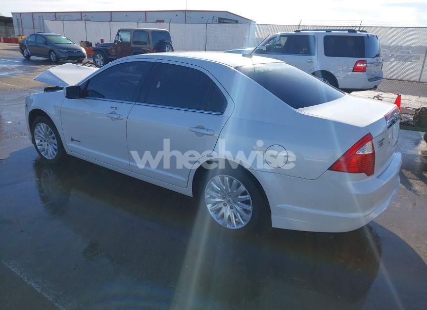 Photo 3 of 2012 Ford Fusion HYBRID (VIN 3FADP0L32CR197783)