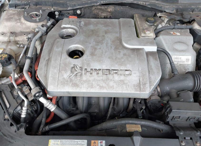 Photo 10 of 2010 Ford Fusion HYBRID (VIN 3FADP0L33AR211428)