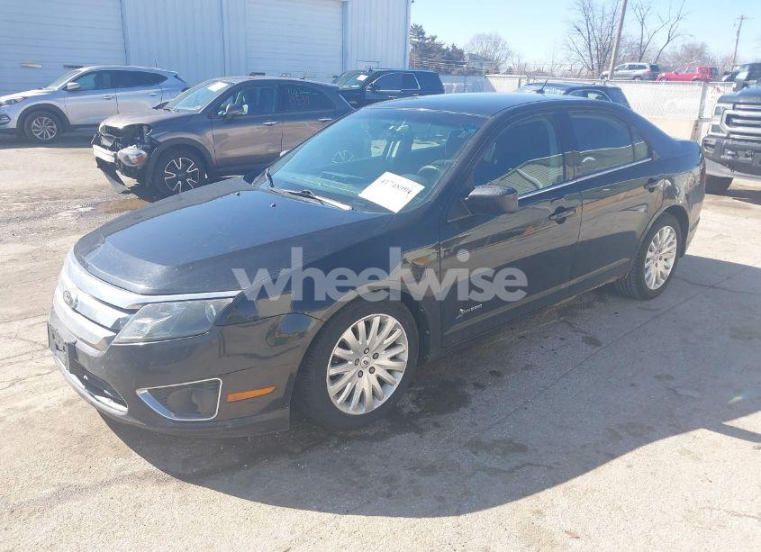 Photo 2 of 2010 Ford Fusion HYBRID (VIN 3FADP0L33AR263755)