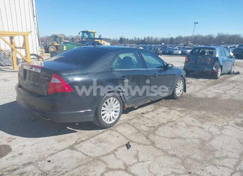 Photo 4 of 2010 Ford Fusion HYBRID (VIN 3FADP0L33AR263755)