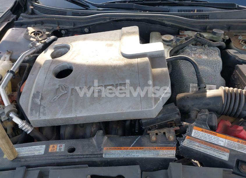 Photo 10 of 2010 Ford Fusion HYBRID (VIN 3FADP0L33AR370949)