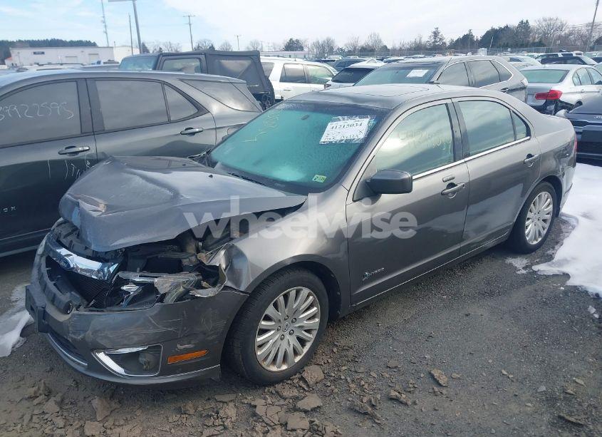 Photo 2 of 2010 Ford Fusion HYBRID (VIN 3FADP0L33AR370949)
