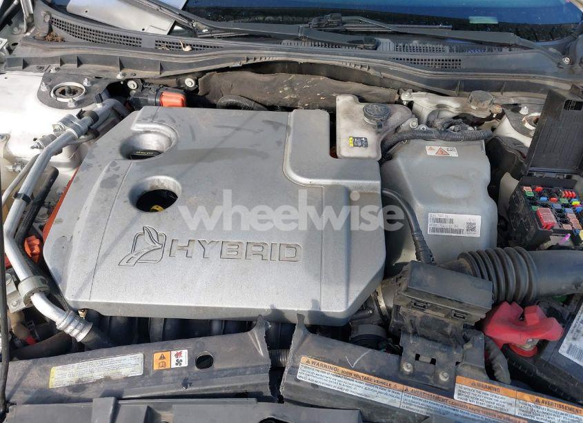 Photo 10 of 2012 Ford Fusion HYBRID (VIN 3FADP0L33CR275164)