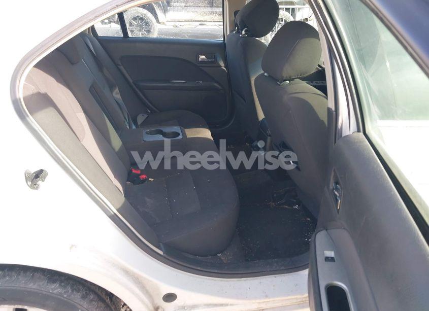 Photo 8 of 2012 Ford Fusion HYBRID (VIN 3FADP0L33CR275164)