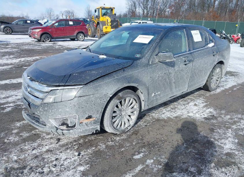 Photo 2 of 2010 Ford Fusion HYBRID (VIN 3FADP0L34AR200048)