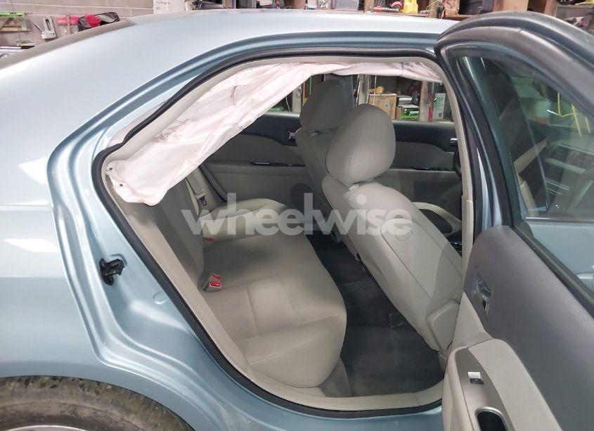 Photo 8 of 2010 Ford Fusion HYBRID (VIN 3FADP0L34AR276532)