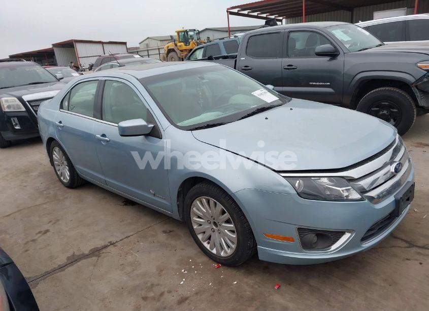 2010 Ford Fusion HYBRID (VIN 3FADP0L34AR335174) main photo