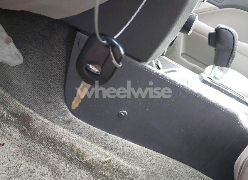 Photo 11 of 2010 Ford Fusion HYBRID (VIN 3FADP0L34AR335174)