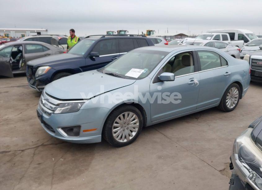 Photo 2 of 2010 Ford Fusion HYBRID (VIN 3FADP0L34AR335174)