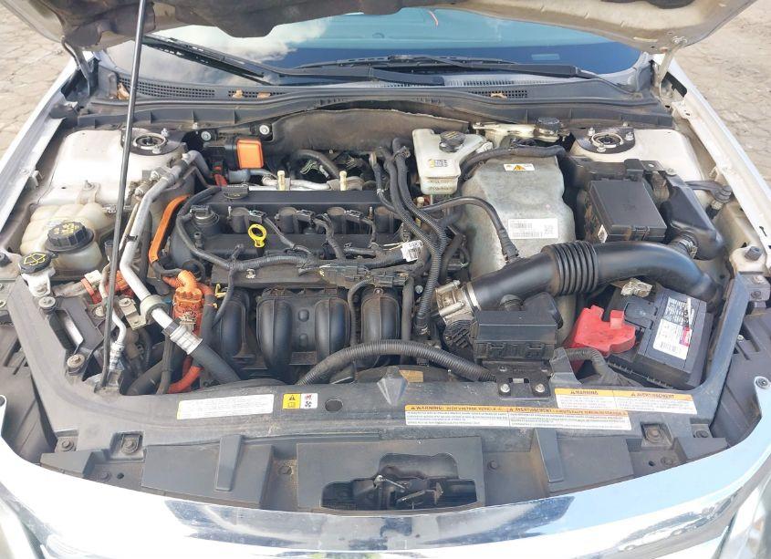 Photo 10 of 2010 Ford Fusion HYBRID (VIN 3FADP0L34AR396475)
