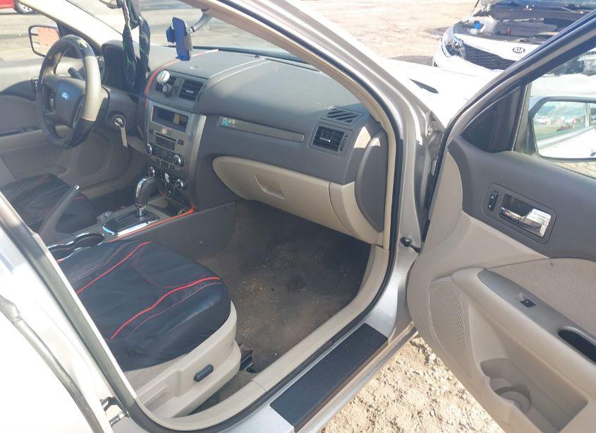 Photo 5 of 2010 Ford Fusion HYBRID (VIN 3FADP0L34AR396475)