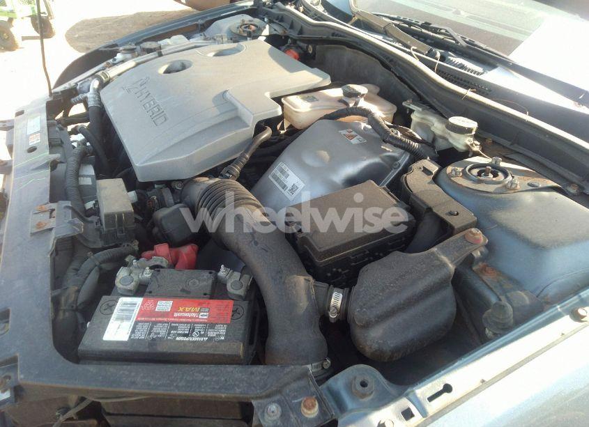 Photo 10 of 2011 Ford Fusion HYBRID (VIN 3FADP0L34BR177128)