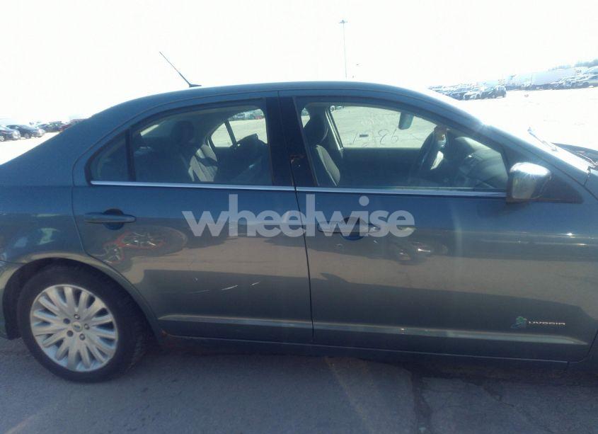 Photo 13 of 2011 Ford Fusion HYBRID (VIN 3FADP0L34BR177128)