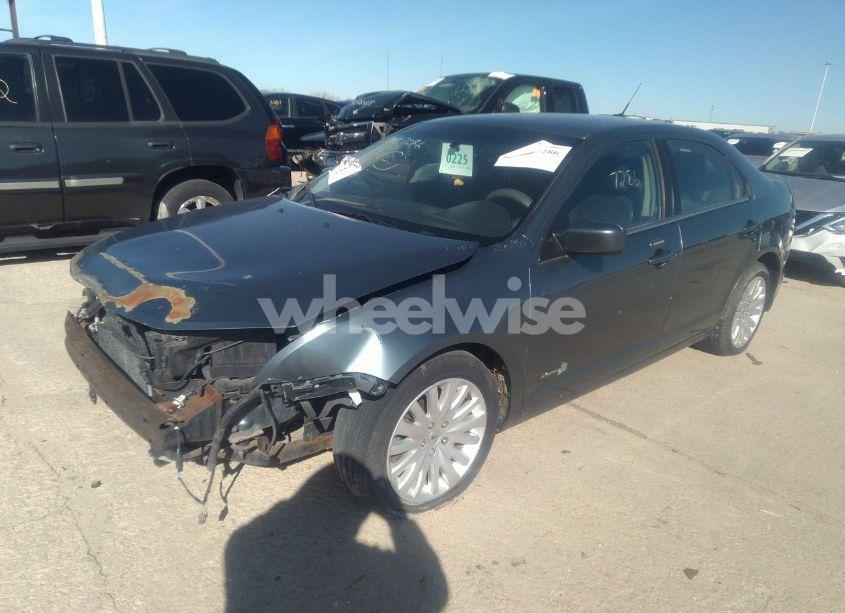 Photo 2 of 2011 Ford Fusion HYBRID (VIN 3FADP0L34BR177128)