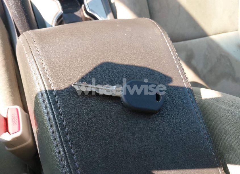 Photo 11 of 2011 Ford Fusion HYBRID (VIN 3FADP0L34BR253253)