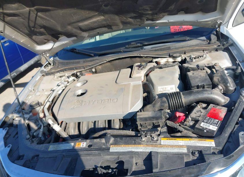 Photo 10 of 2012 Ford Fusion HYBRID (VIN 3FADP0L34CR211618)