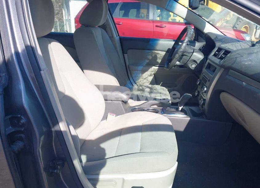 Photo 5 of 2010 Ford Fusion HYBRID (VIN 3FADP0L35AR109015)