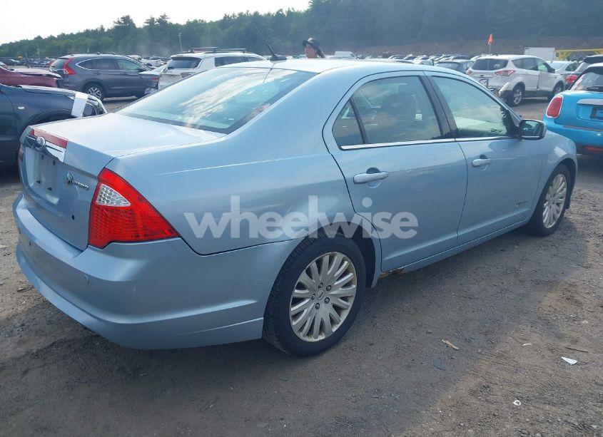Photo 4 of 2010 Ford Fusion HYBRID (VIN 3FADP0L35AR279780)