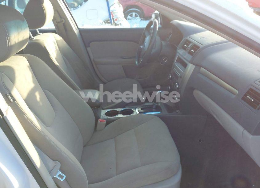 Photo 5 of 2011 Ford Fusion HYBRID (VIN 3FADP0L35BR270434)