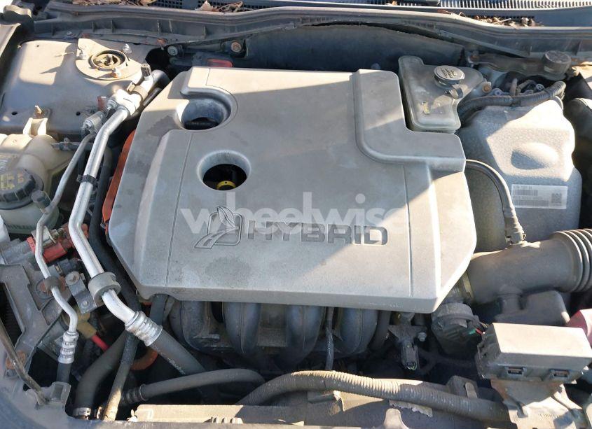 Photo 10 of 2011 Ford Fusion HYBRID (VIN 3FADP0L35BR316361)