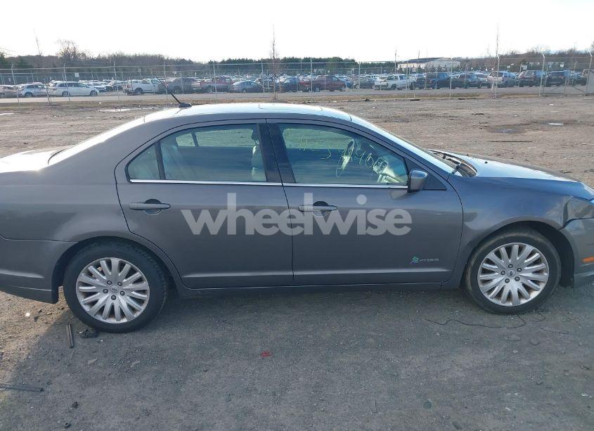 Photo 13 of 2011 Ford Fusion HYBRID (VIN 3FADP0L35BR316361)