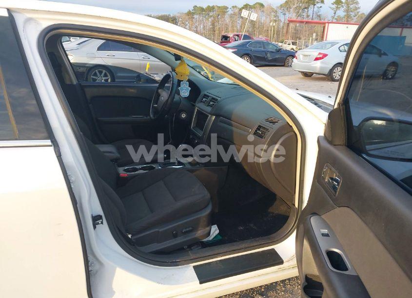 Photo 5 of 2012 Ford Fusion HYBRID (VIN 3FADP0L35CR387125)