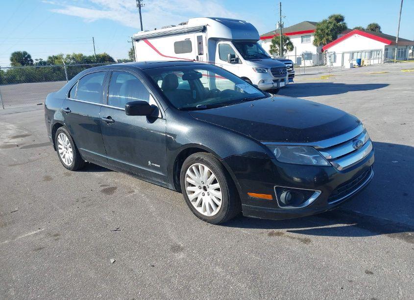 2010 Ford Fusion HYBRID (VIN 3FADP0L36AR104647) main photo